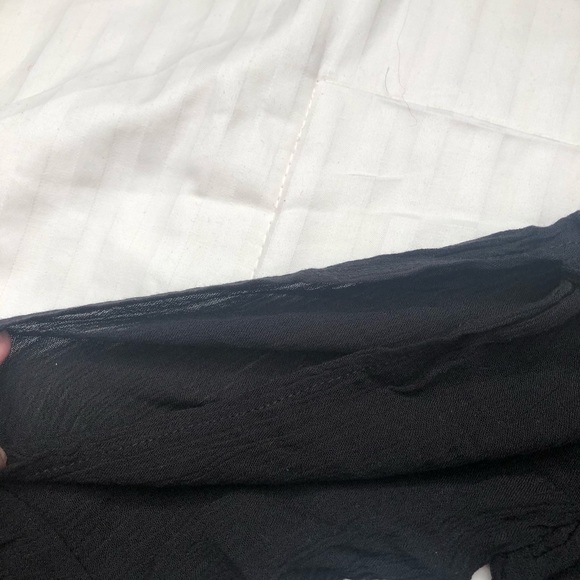 U2B/Urban Planet Bell Sleeve Romper - Picture 2 of 3